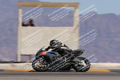 media/Apr-09-2023-SoCal Trackdays (Sun) [[333f347954]]/Turn 9 Side (140pm)/